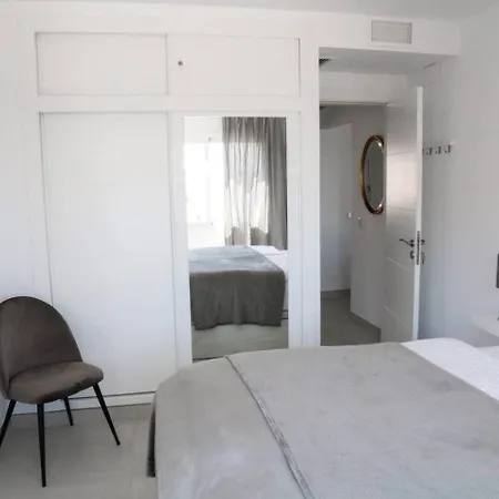 Appartement Wunderschoene, Nagelneu Renovierte Strandwohnung